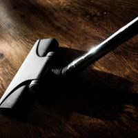 hartboden mit staubsauger reinigen